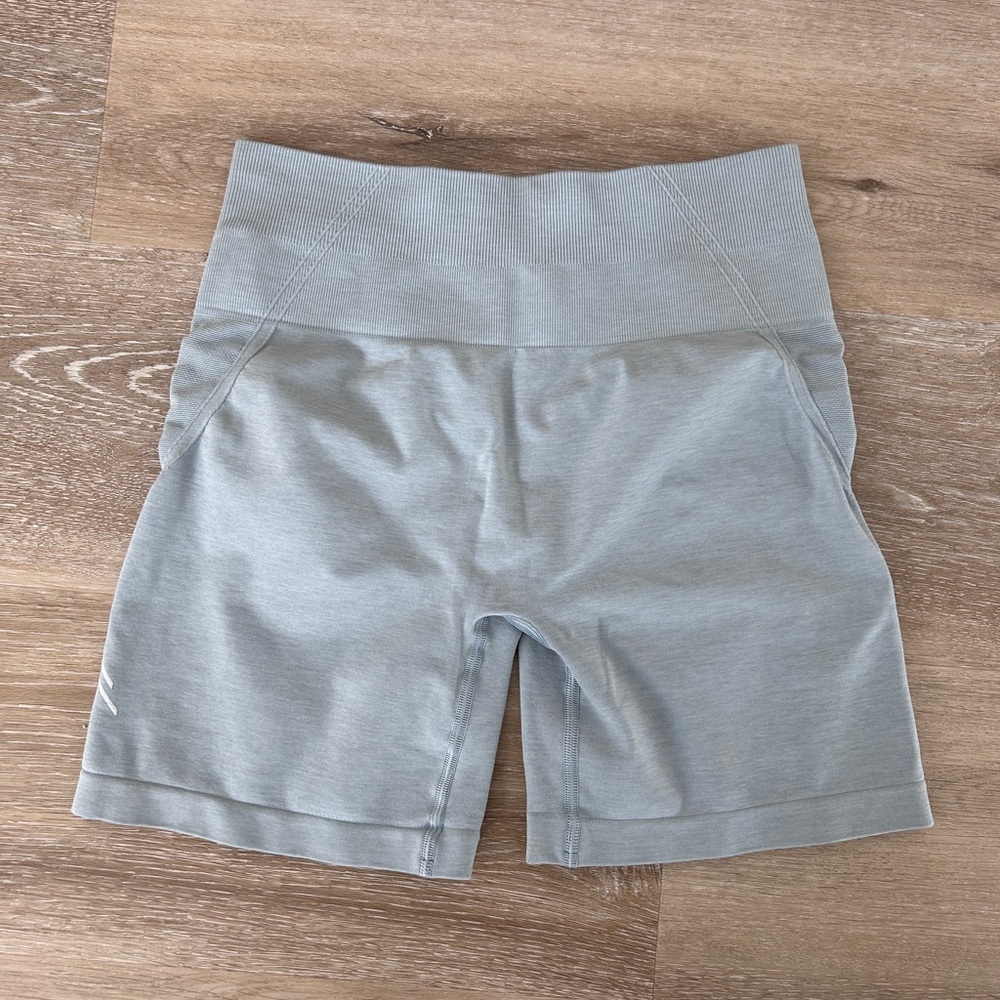 Oneractive effortless shorts metal gray